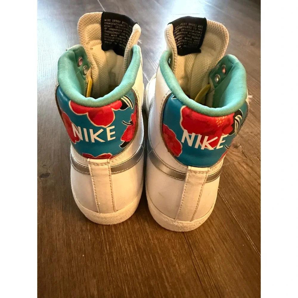 Nike Blazer Mid 77 Kids Size 6Y White Silver Floral DQ7773-100 High Top Sneaker